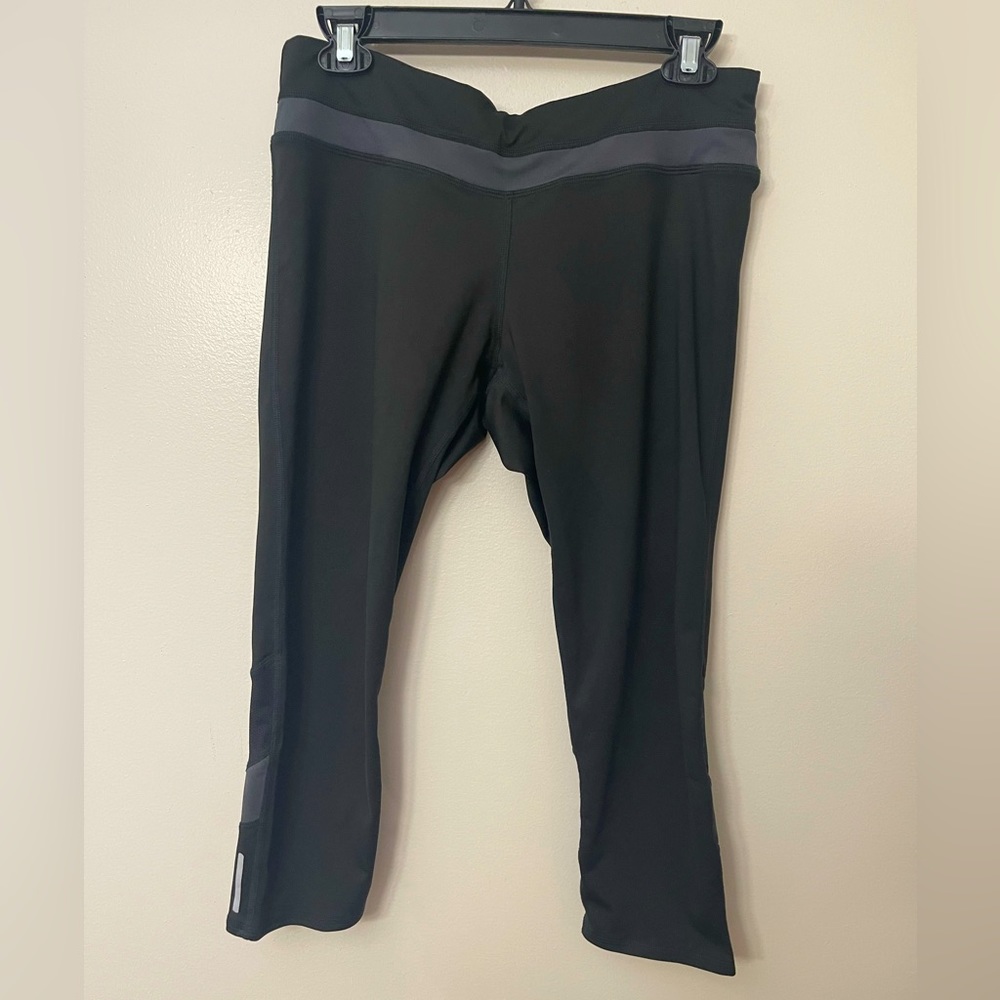 LL Bean Capri Leggings